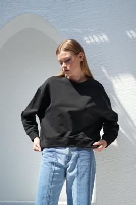 Bisiklet Yaka Düz Sweatshirt 